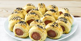 RUSTICI CON WÜRSTEL: puoi fare in casa questi fantastici stuzzichini da servire nelle feste!