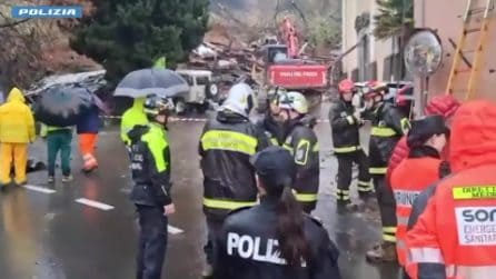 Maltempo in Friuli, frana di fango travolge casa a Cormons: si cercano due dispersi