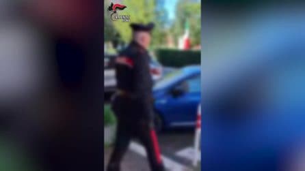 "Sto per suicidarmi sotto a un treno", carabiniere rassicura un giovane e gli salva la vita