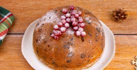 Christmas Pudding: il goloso dolce della tradizione anglosassone perfetto per stupire gli ospiti!