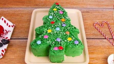 TORTA ALBERO DI NATALE: bellissima e scenografica da fare durante le feste!
