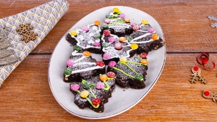 CHRISTMAS TREE BROWNIES: beautiful to make during the holidays!