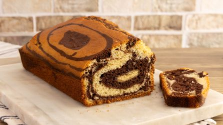 PLUMCAKE BICOLORE: porta in tavola un dolce soffice e profumato!