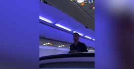 Cancelo perde la testa e aggredisce un tifoso in aereo: si avvicina e gli chiede subito di non filmarlo