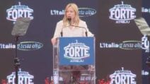 Meloni ad Atreju parla di educazione: "I figli non sono dello Stato, sono dei genitori"