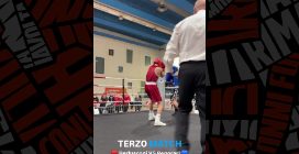 La prima vittoria di Lorenzo Berlusconi nella boxe federale a Savona, presenti i genitori
