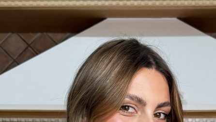 Chocolate-covered almonds