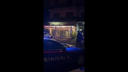 Omicidio fuori da un locale nel Bresciano, ucciso un barista: arrestato un 31enne