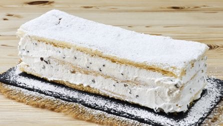 RICOTTA MILLE-FEUILLE WITH CHOCOLATE CHIPS: delicious and ready in just a few minutes!