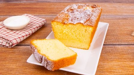 GLUTEN-FREE YOGURT POUND CAKE: soft, light and fragrant!