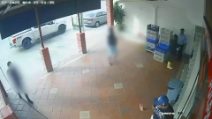 Una telecamera di sicurezza ha ripreso l'assassinio del nazionale ecuadoriano Mario Pineida