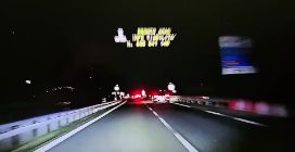 Auto viaggia contromano sulla statale 36: il video