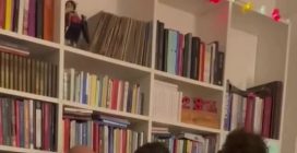 Festa di Natale tra vip a casa dell'ex ministro Spadafora: da Mara Venier ad Alba Parietti