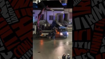 Cavallo muore durante la sfilata dei Re Magi a Nocera Inferiore: ipotesi malore improvviso