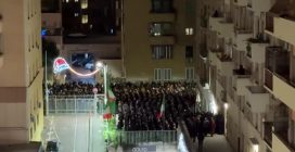 Acca Larentia, centinaia di militanti di estrema destra per il “presente” e saluto romano