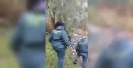 La Guardia Civil spagnola cerca i dispersi dopo i nubifragi hanno colpito l'area di Valencia