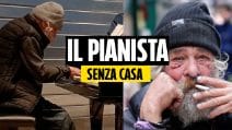La storia di Andreas, il senzatetto pianista che ha incantato il mercato di Roma con la sua musica