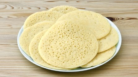 BAGHRIR: the thousand-hole fritters typical of Moroccan tradition!