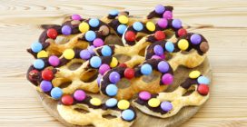 PUFF PASTRY MASKS: the perfect idea for Carnival!