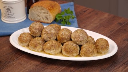 Extra SOFT MEATBALLS: EASY and LIGHT, you WON'T have to FRY THEM!
