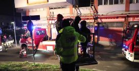 Incendio al Grattacielo di Ferrara, evacuata la torre B: decine di residenti in ospedale