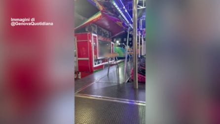 Faccetta Nera al Luna Park di Genova. Il giostraio: "È solo una canzone". La replica: "No, il fascismo è reato"
