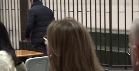 Ucciso a 13 anni, per i giudici è legittima difesa. La madre della vittima: "Assolto un assassino"