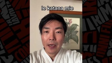 Samurai giapponese derubato a Napoli di 15 katane, era stato ospite in Rai con le spade