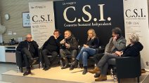 Giovanni Lindo Ferretti spiega perché non risponde su Atreju durante la conferenza stampa dei CSI