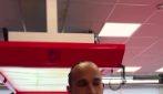 Lewis Hamilton mostra quello che non si è visto del debutto della Ferrari SF-26: "Ecco il dietro le quinte"