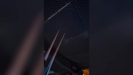 Crans Montana, Nel Constellation i pannelli di schiuma sorretti con stecche da biliardo