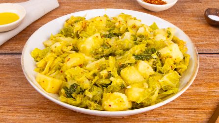 VERZA E PATATE IN PADELLA: un contorno gustoso e genuino!