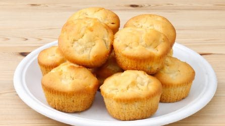 PEAR MUFFINS: they're the perfect choice for a delicious snack!