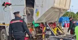 Getta nella spazzatura 20 lingotti d’oro, l'intervento in discarica dei Carabinieri