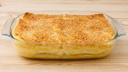 SANDWICH BREAD CAKE: the cheesy, gooey one-dish meal!