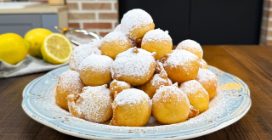 QUICK and FLUFFY LEMON FRITTERS! Ready in a FEW MINUTES