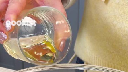 QUICK and FLUFFY LEMON FRITTERS! Ready in a FEW MINUTES