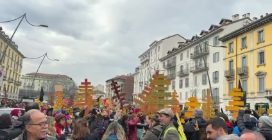 Il corteo a Milano contro le Olimpiadi e la presenza dell'Ice: "Giochi insostenibili"