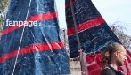 Napoli, corteo raggiunge il cantiere dell'America's Cup: "Raccolti campioni di terreno"