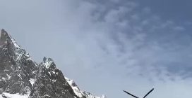 Courmayeur, valanga in Val Veny, tre sciatori travolti: uno morto