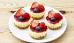 MINI CHEESECAKE with berries: quick to make and without gelatin!