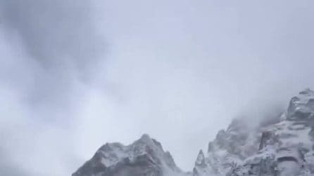 Il soffio della valanga che lambisce le case in Val Veny