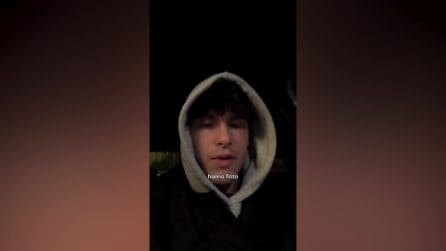 Lo youtuber Ale Della Giusta denuncia che gli hanno occupato casa, ma in realtà è tutto finto: il video