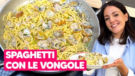 SPAGHETTI ALLE VONGOLE: con un SUGHETTO SPAZIALE e senza TRACCIA DI SABBIA!