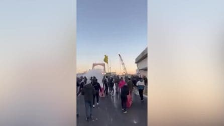 Iraq, centinaia di manifestanti tentato di assaltare l’ambasciata USA a Baghdad