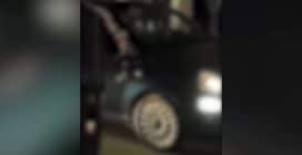 Ruba un'auto, si schianta e si capovolge, tenta di rubarne un'altra e viene linciato dalla folla