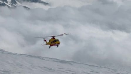 Il video delle operazioni sul Monte Rosa dopo che 3 scialpinisti sono finiti in un crepaccio