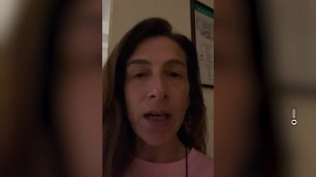 Aostana bloccata a Abu Dhabi: "Perché l'ambasciata italiana non ci raduna e ci porta via da qui?"