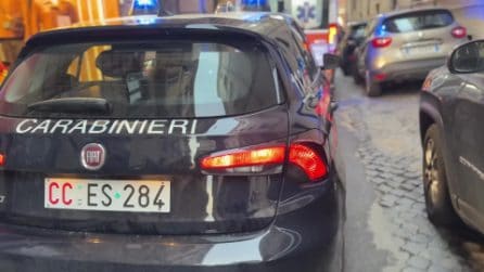 Alessandro massacrato di botte in strada perché gay, svolta nel caso: arrestati tre minori