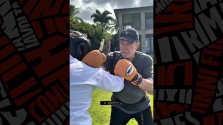 Il video dell'allenamento di Chuck Norris dieci giorni prima di morire